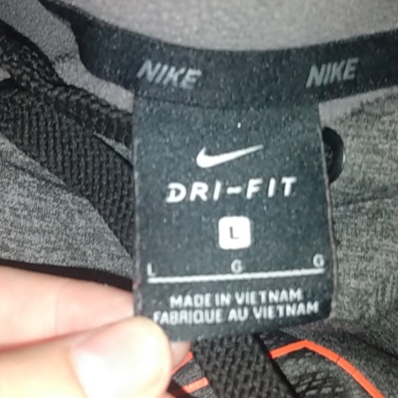 Nike hoodie, size:large, color:gray - Picture 4 of 4